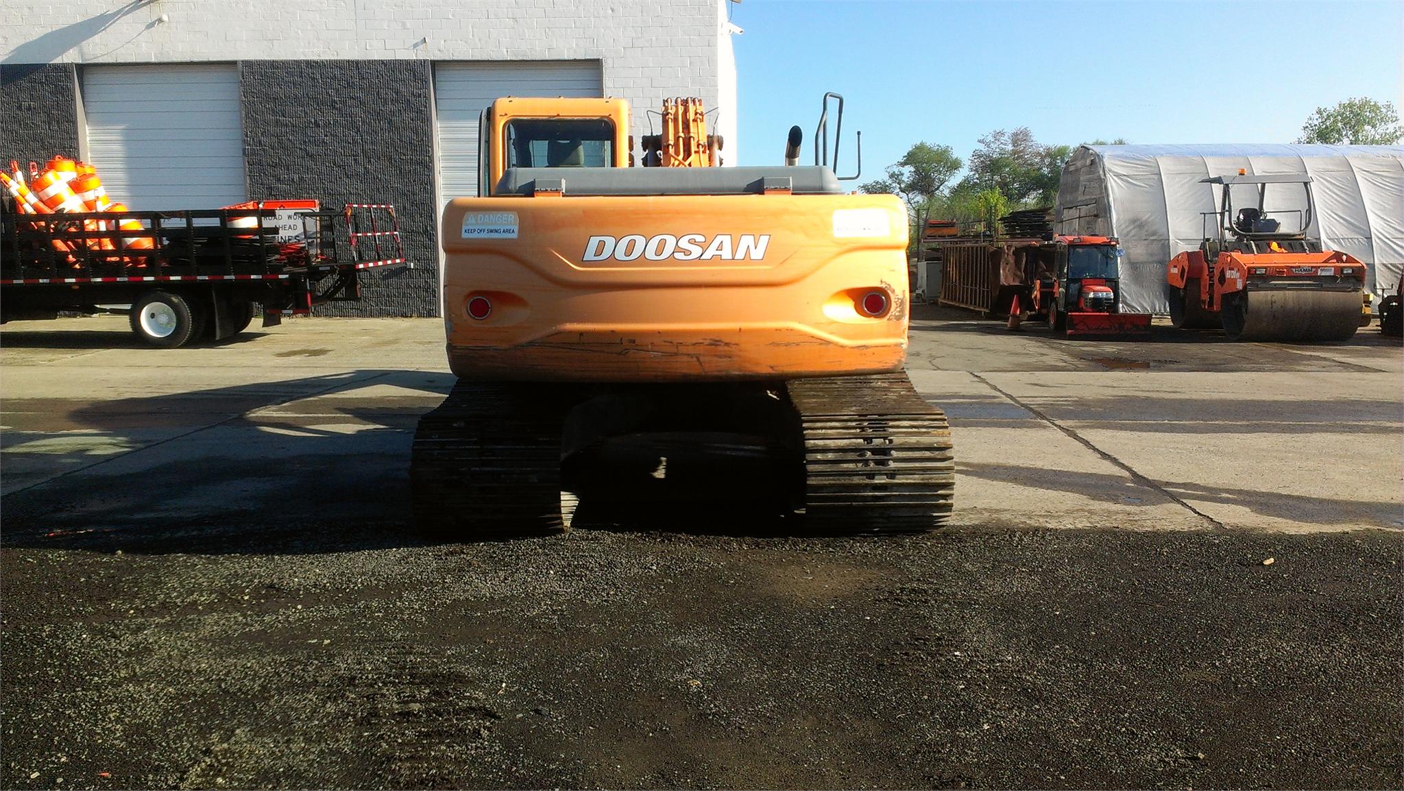 2007  DX225 LC